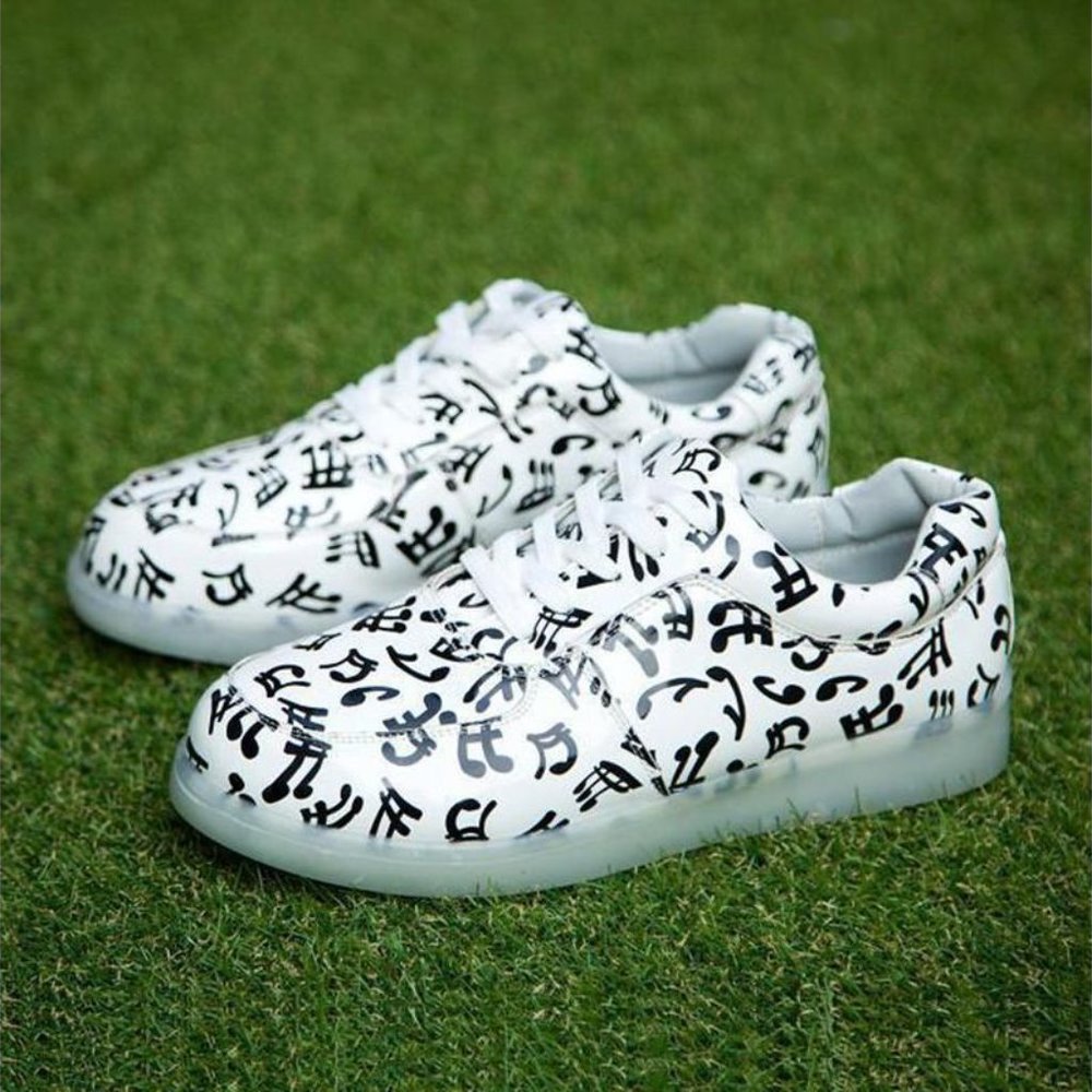 Musical Notes LED Light-Up Shoes - Youth Size 3/4 - Picture 2 of 8